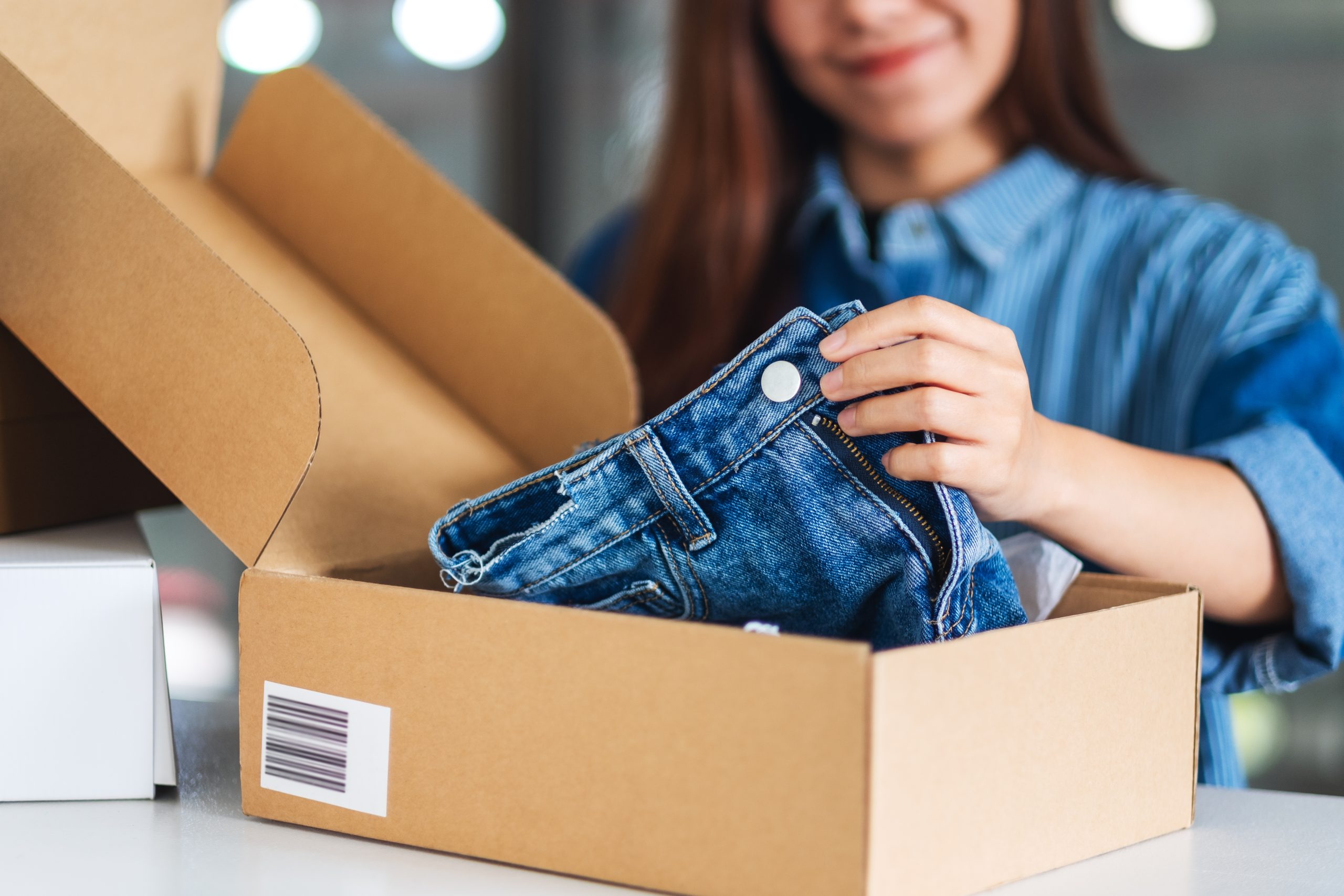 how to get free clothes from Shein